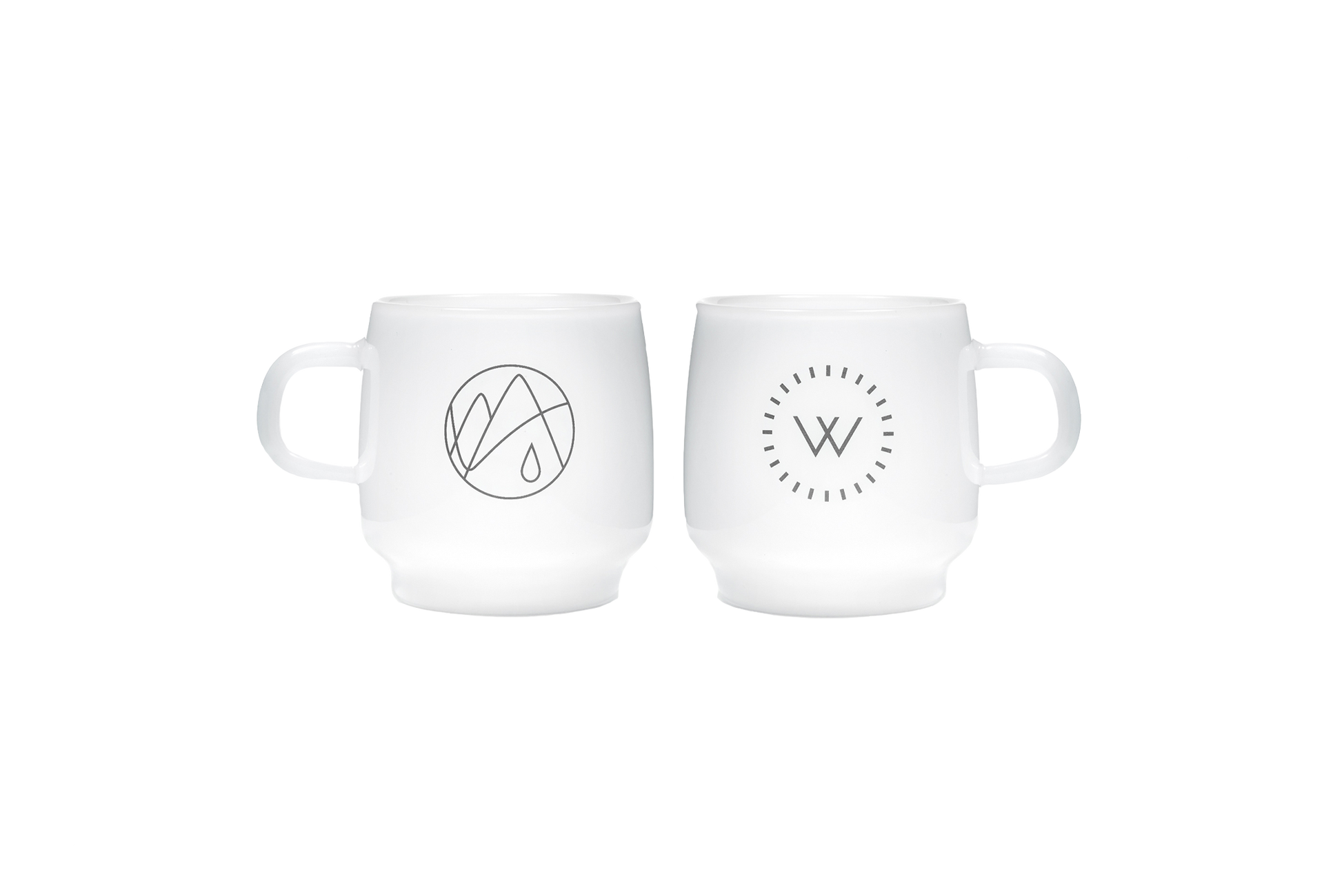 A bespoke collaboration with Japanese tableware brand Kinto made from tempered glass.