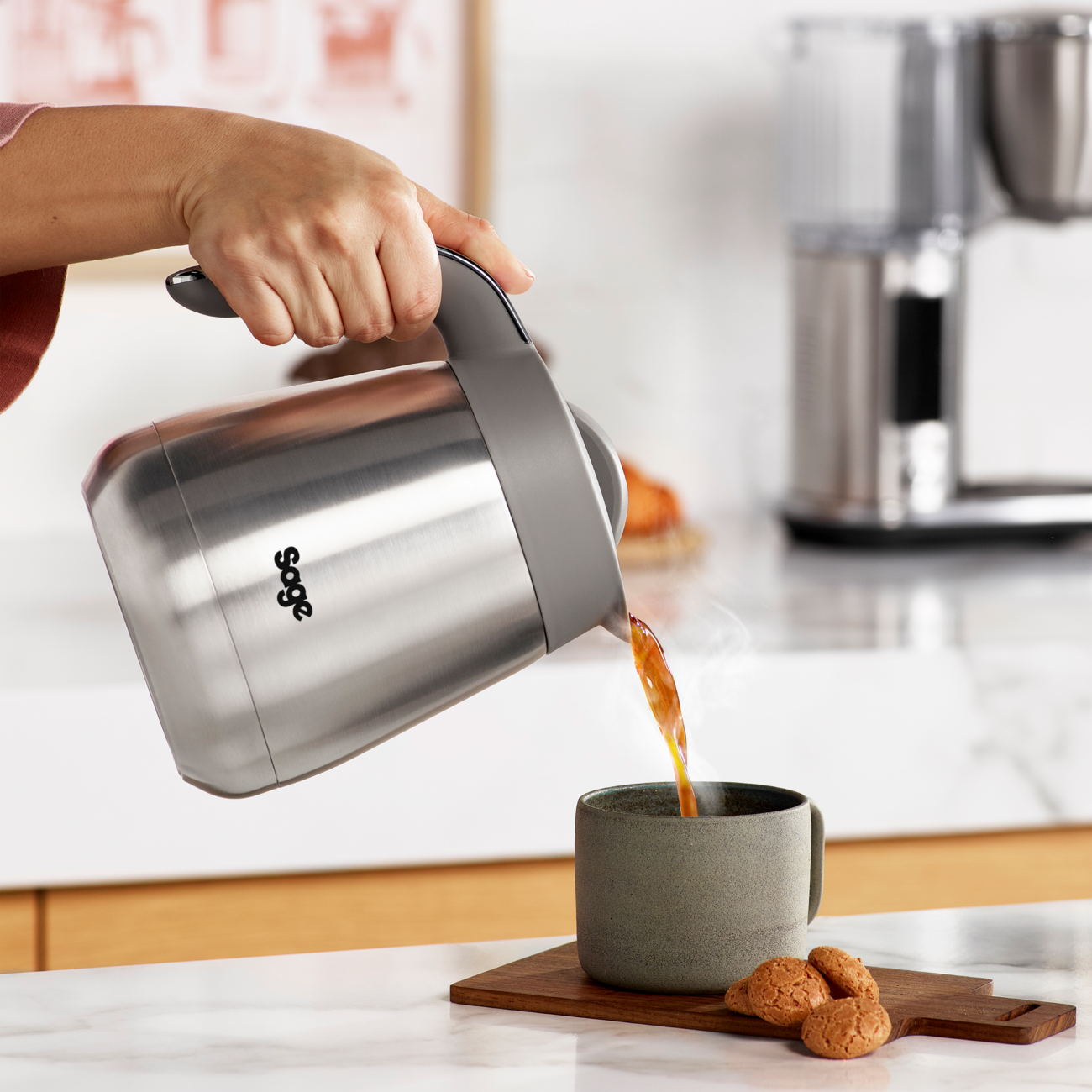 Luxe Precision Brewer Thermal | Free 2 Month Coffee Subscription