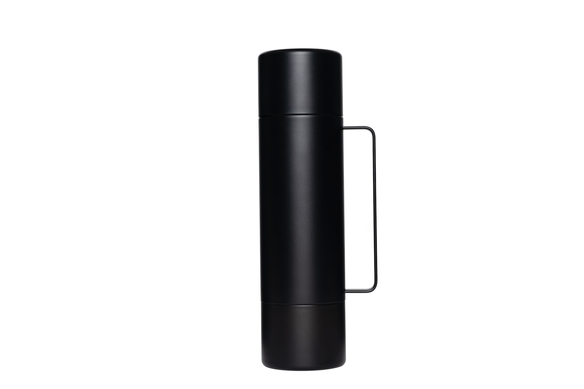 Taking its name from the Japanese word meaning "friend" or "companion", the MiiR Tomo rethinks the traditional flask or thermos with sharing in mind.
